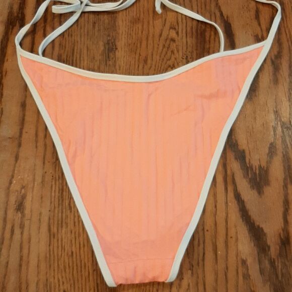 Aerie Cheekiest Peach Bikini Bottom - Picture 2 of 7
